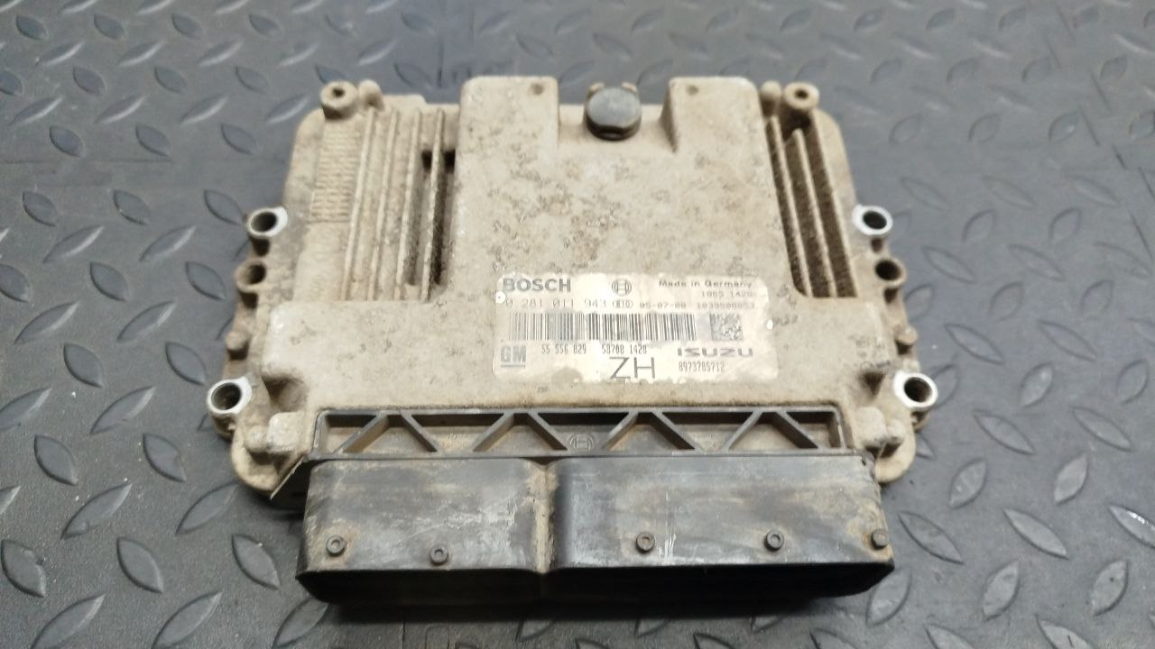 Блок управления двигателем Opel Astra/H 2004-2014
