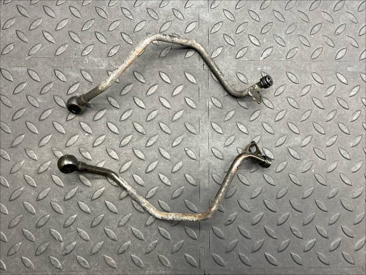 Трубка турбины Mercedes E/W211 2002-2009