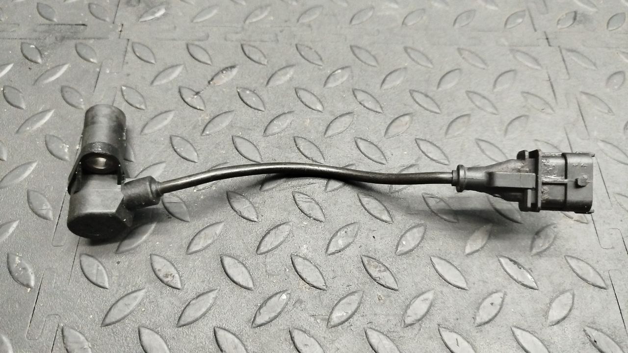 Датчик положения коленвала Opel Astra/H 2004-2014