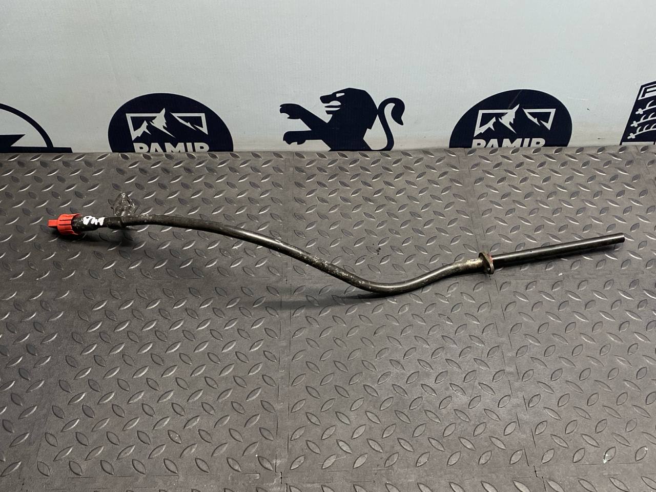 Направляющая щупа (Трубка) Mercedes E/W211 2002-2009