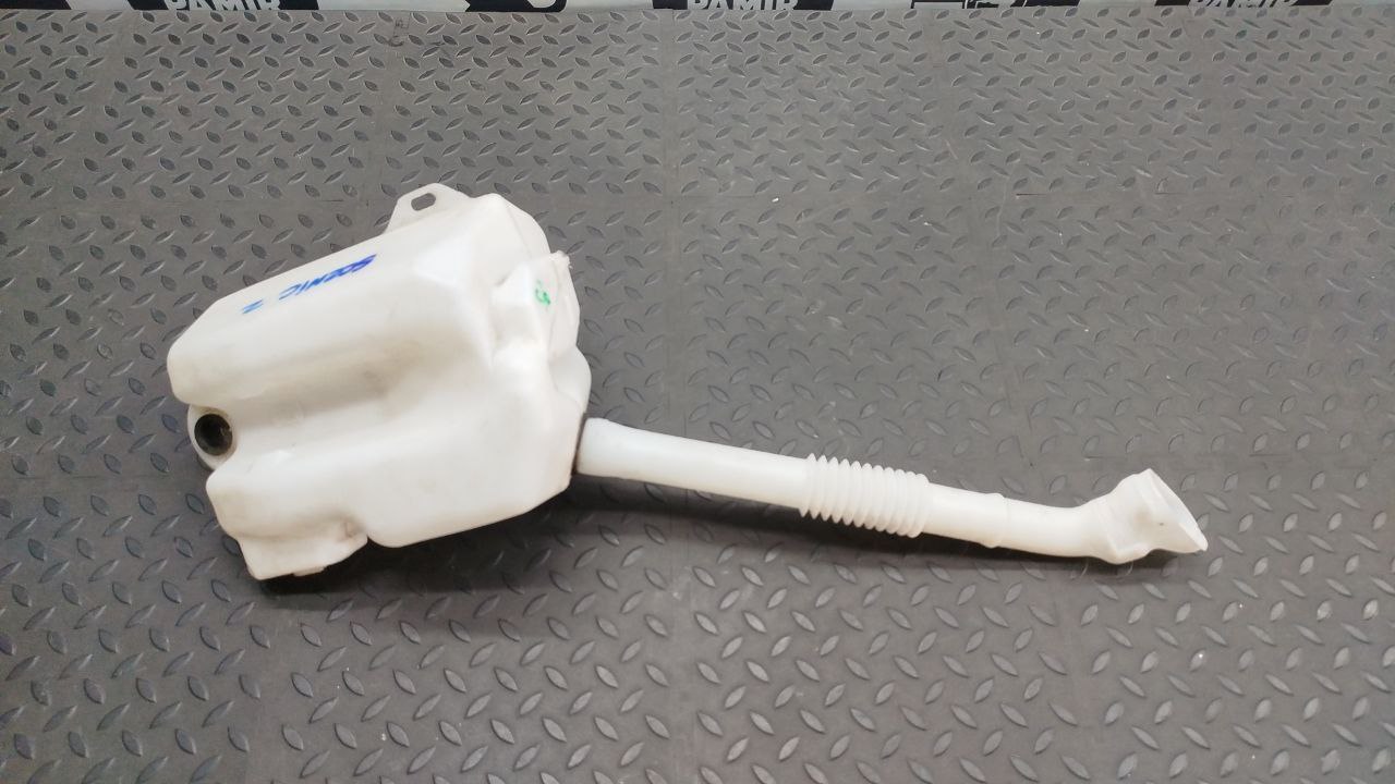 Бачок омывателя Renault Scenic/2 2003-2009