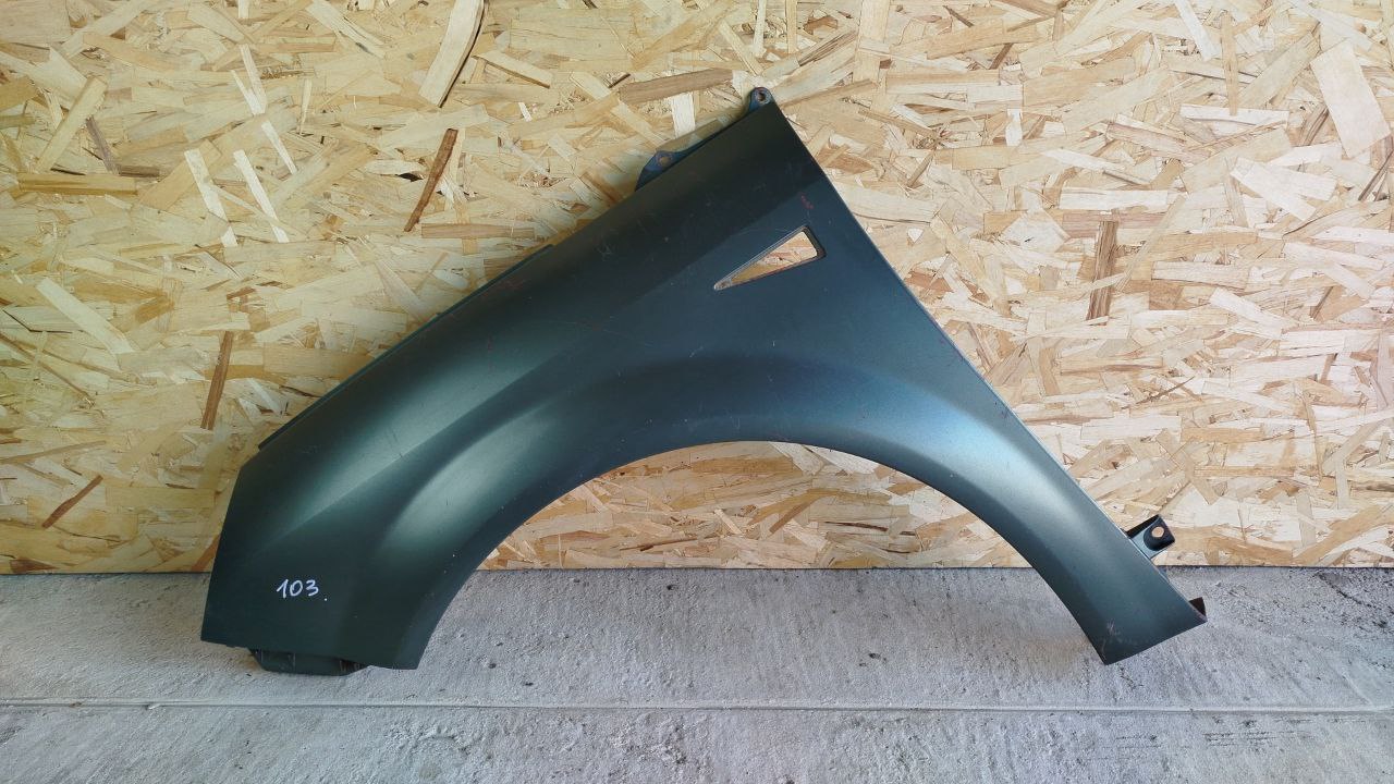 Крыло переднее левое Renault Scenic/2 2003-2009