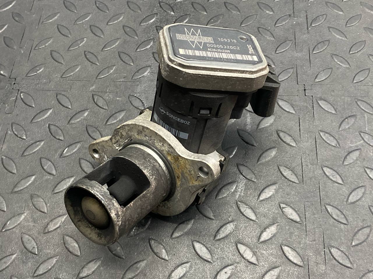 Клапан системы EGR  Mercedes E/W211 2002-2009