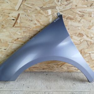 Крыло переднее левое Mercedes B/W245 2005-2011