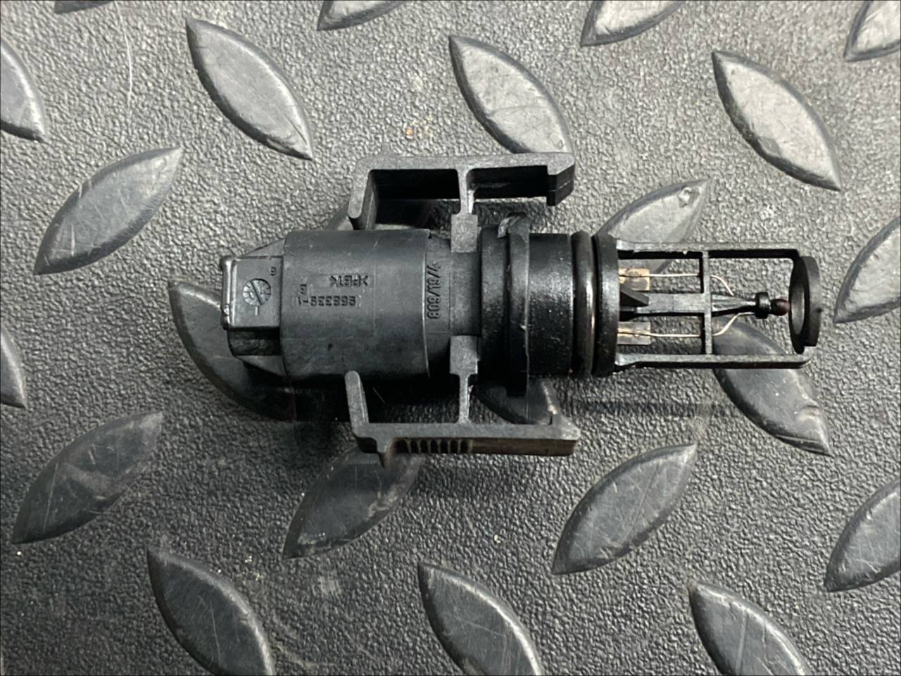 Датчик температуры воздуха Mercedes E/W211 2002-2009