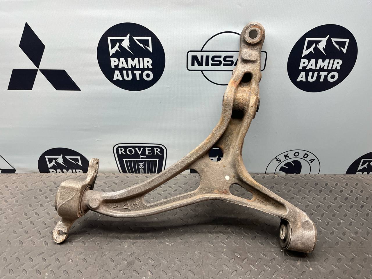 Рычаг передний левый Mercedes M/W164 2005-2011