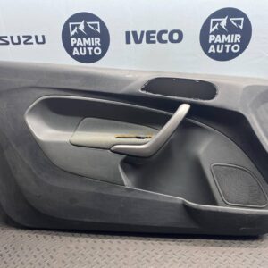 Обшивка двери передняя левая Ford Fiesta/6 2008-2019