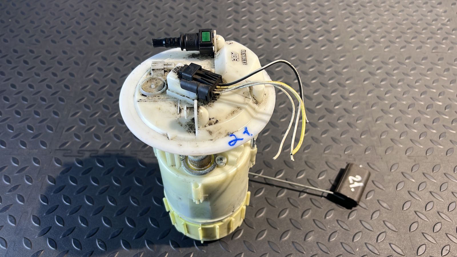 Насос топливный Renault Megane/2 2002-2009