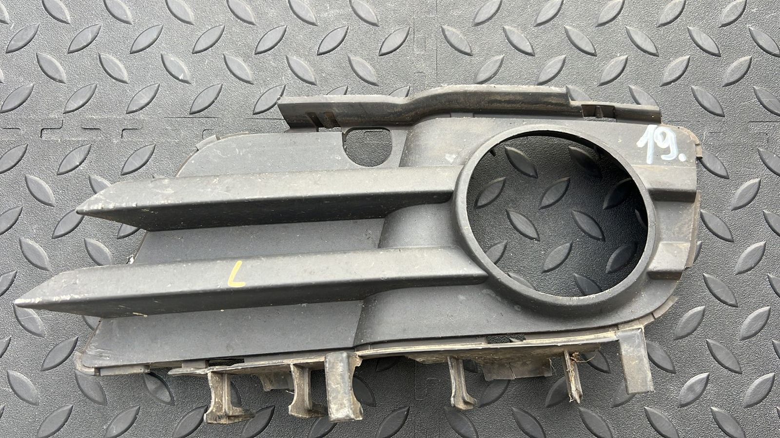 Решетка в бампер левая Opel Vectra/C 2002-2008