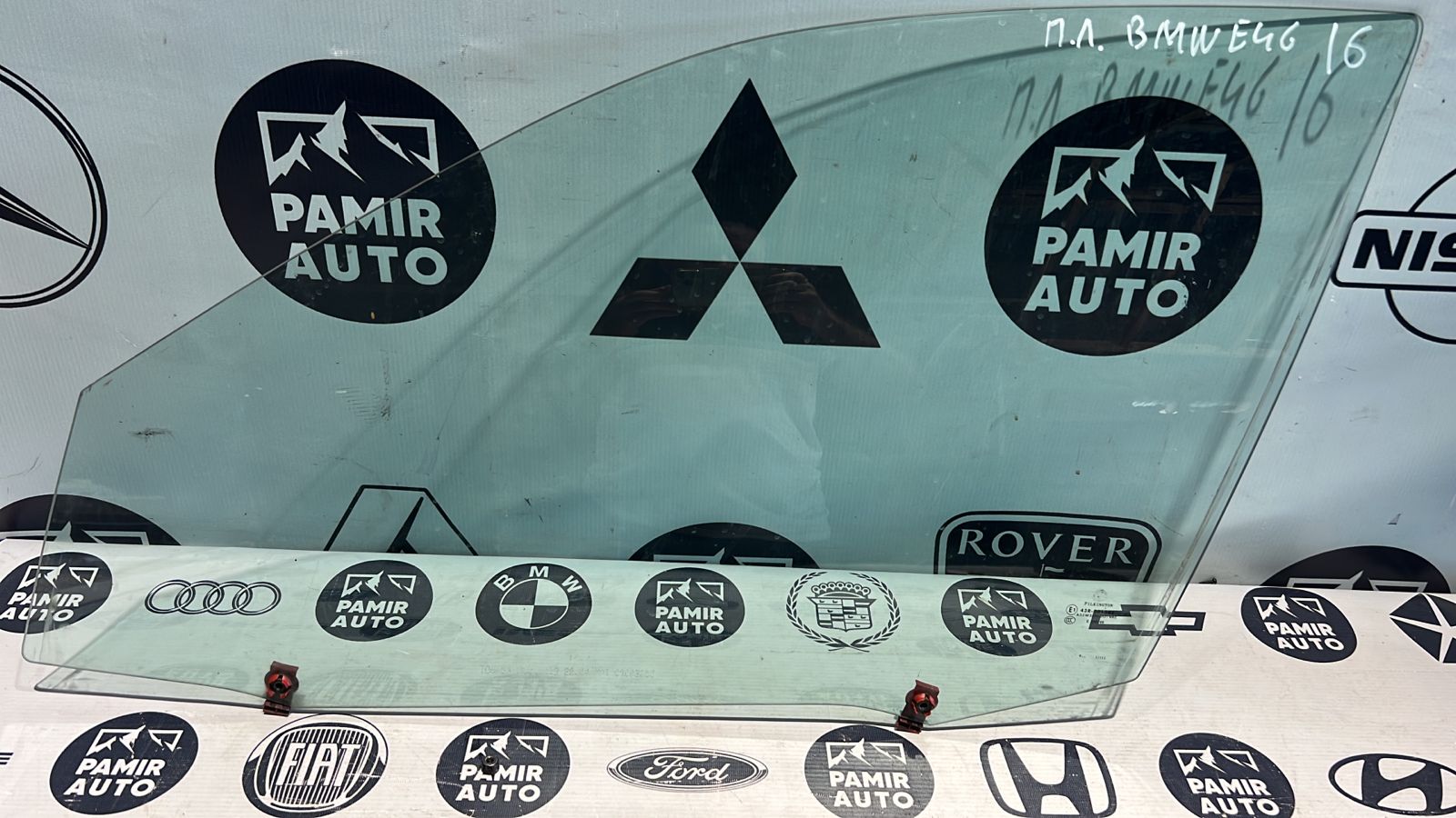 Стекло двери переднее левое BMW 3/E46 1998-2007