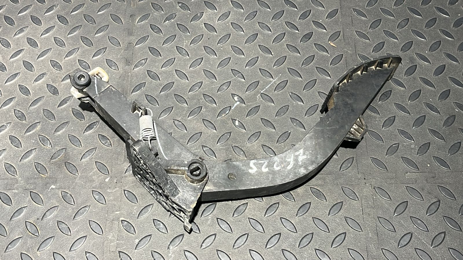 Педаль газа Mercedes M/W163 1997-2005