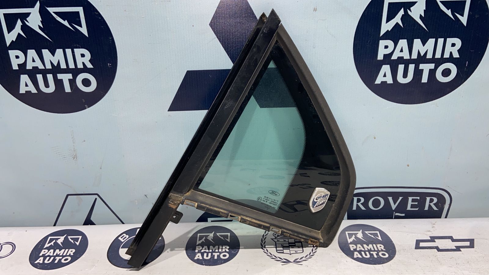 Форточка двери задняя левая Ford Mondeo/3 2000-2007