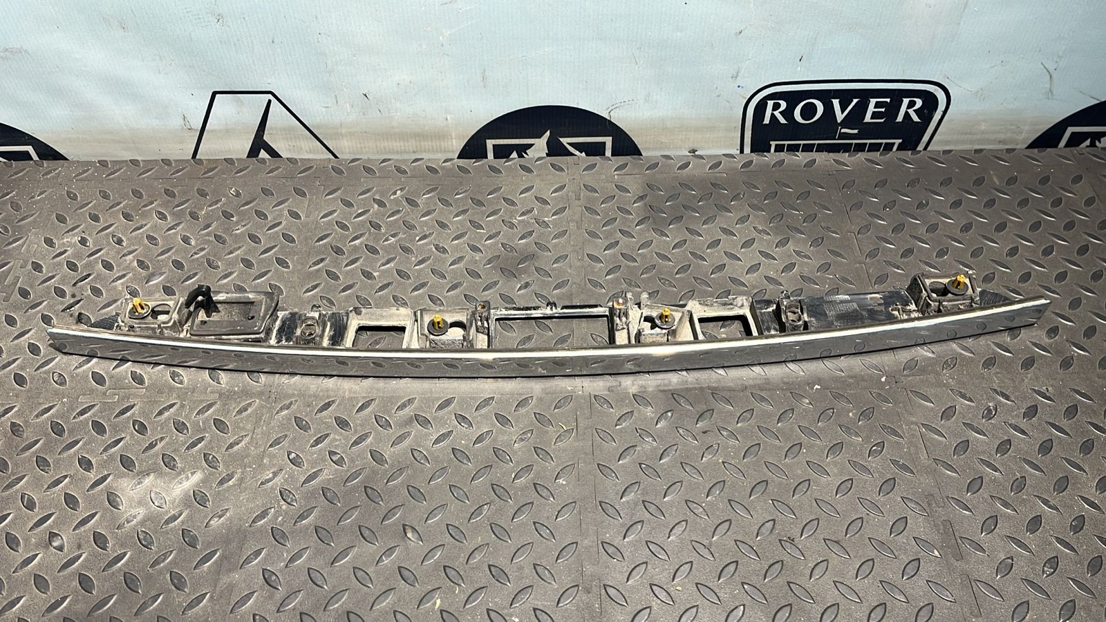 Накладка двери багажника Mercedes C/W204 2006-2015