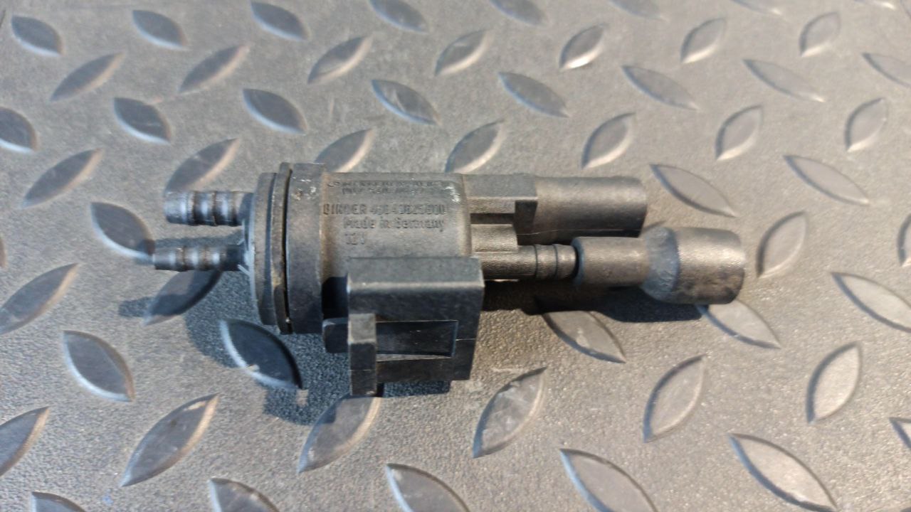 Клапан электромагнитный Mercedes C/W203 2000-2008