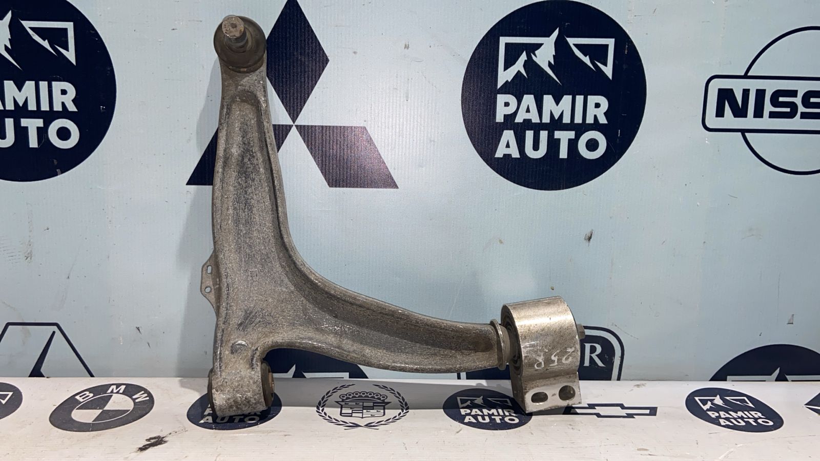 Рычаг передний правый Opel Vectra/C 2002-2008