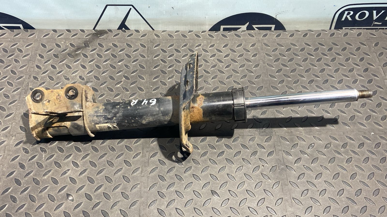 Амортизатор передний правый Opel Astra/H 2004-2014