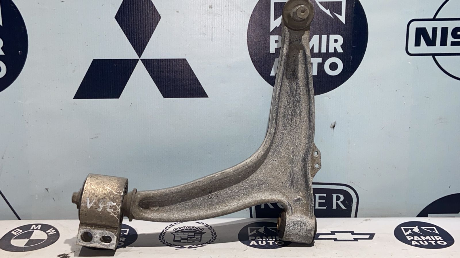 Рычаг передний левый Opel Vectra/C 2002-2008