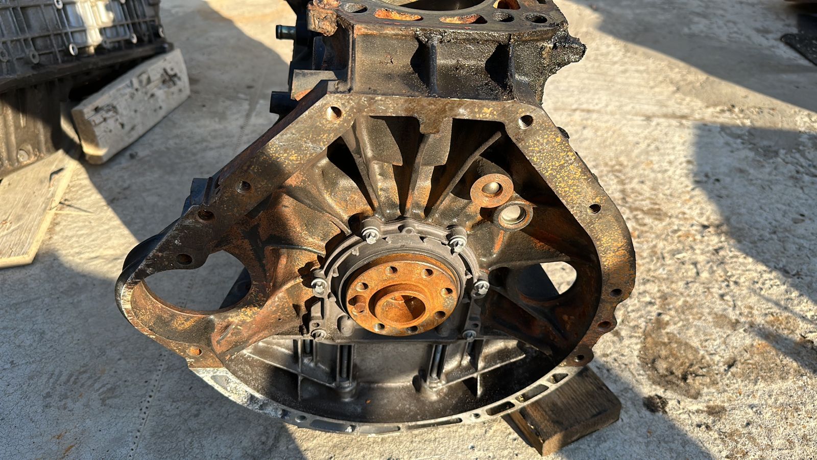 Блок цилиндров Mercedes C/W203 2000-2008