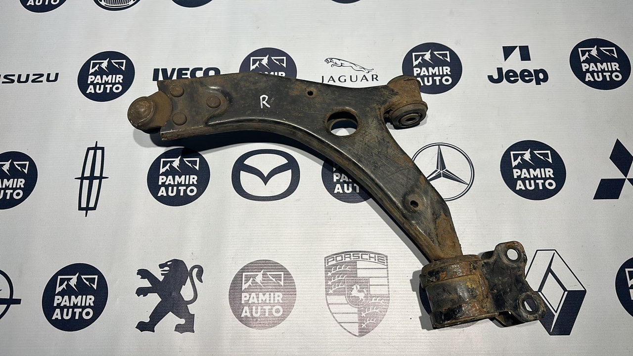 Рычаг передний правый Ford C-Max 2003-2010