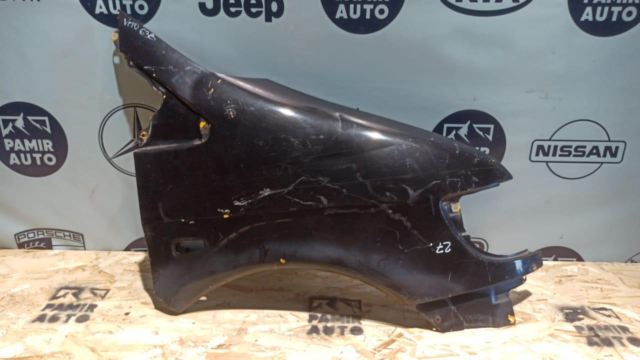 Крыло переднее правое Mercedes Vito/W638 1996-2003
