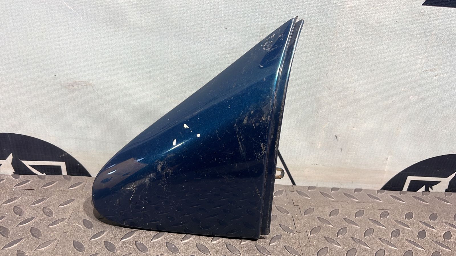 Накладка зеркала левая Mercedes Vito/W638 1996-2003