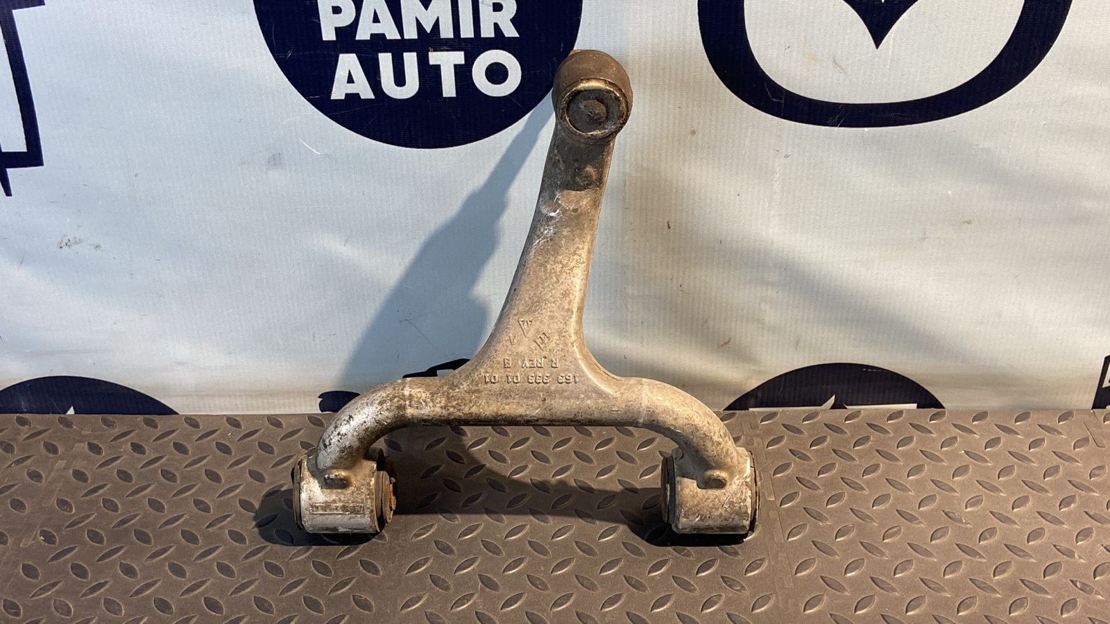 Рычаг передний правый Mercedes M/W163 1997-2005