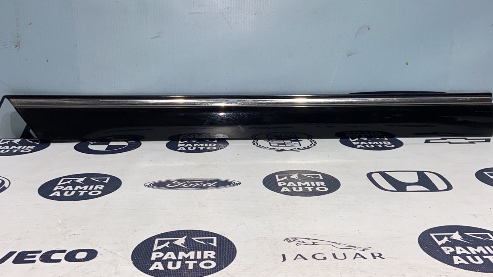 Молдинг двери задний правый Mercedes C/W203 2000-2008