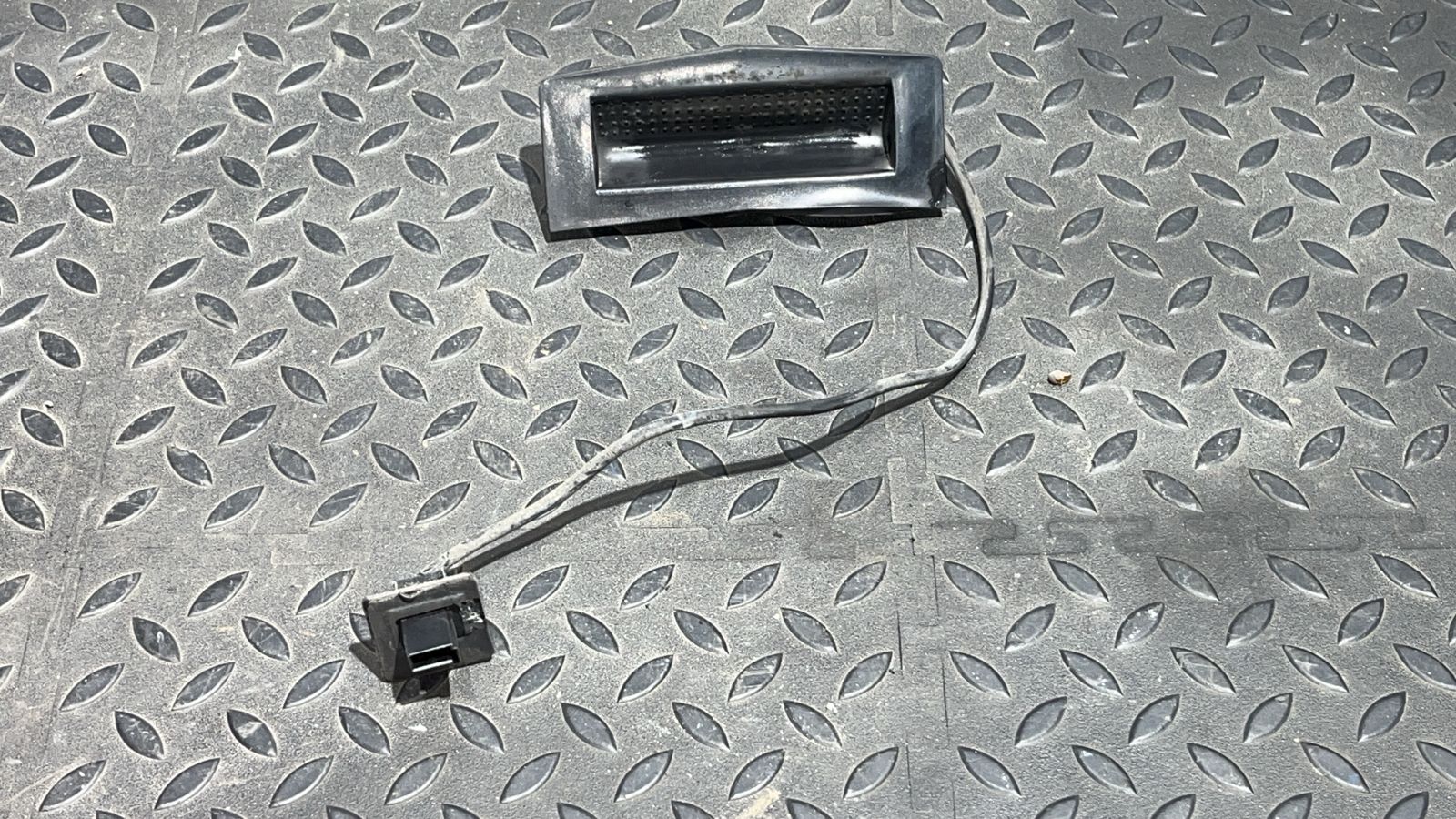 Ручка двери багажника Opel Astra/H 2004-2014