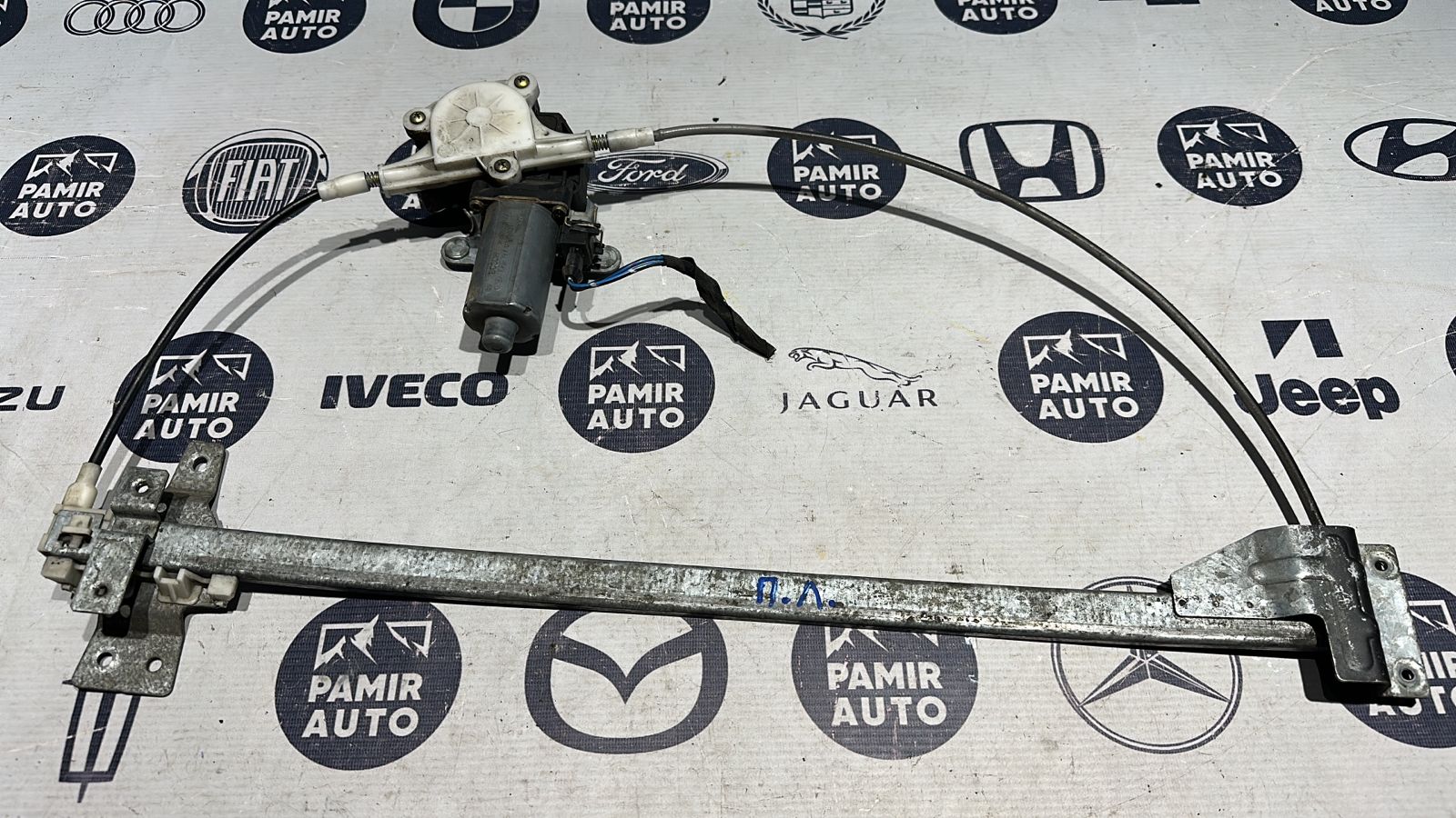 Стеклоподъёмник передний левый Mercedes Vito/W638 1996-2003