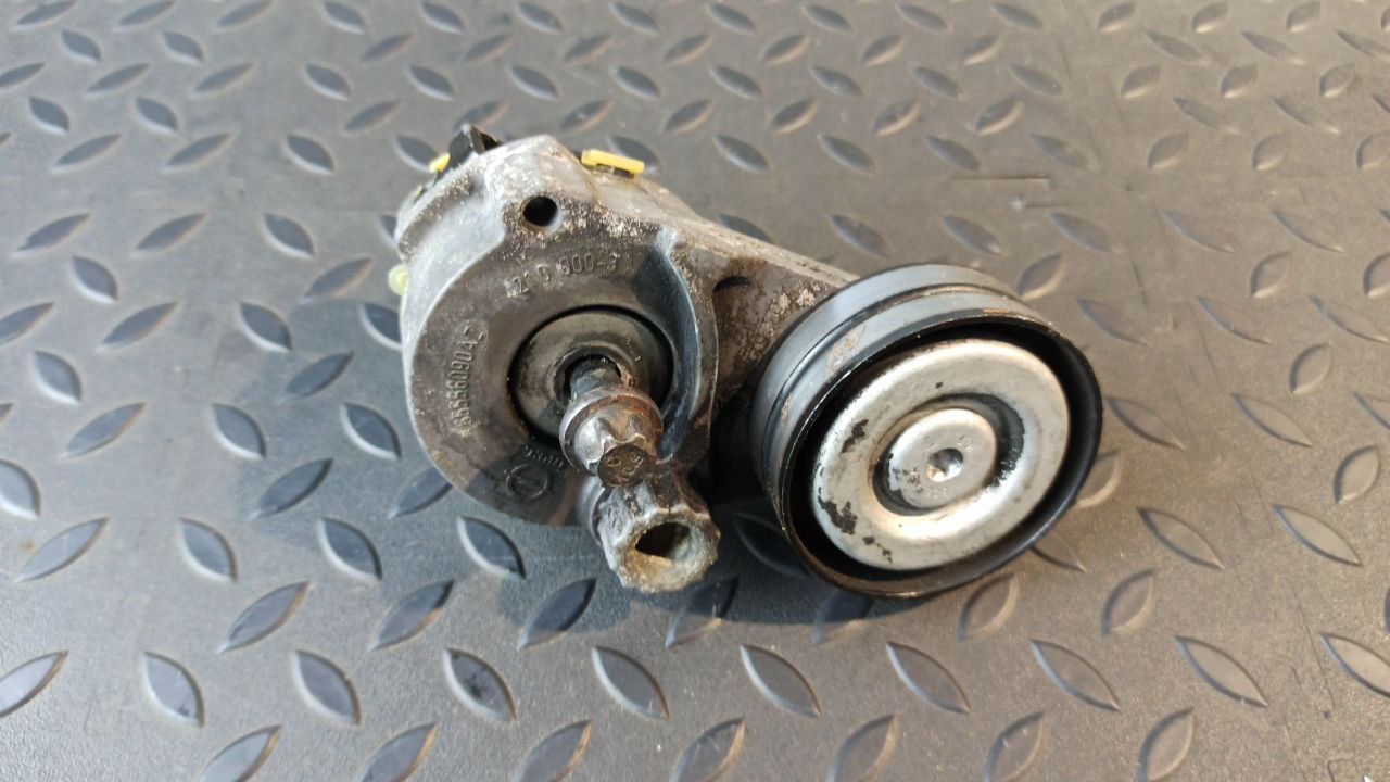 Натяжитель ремня Opel Astra/H 2004-2014