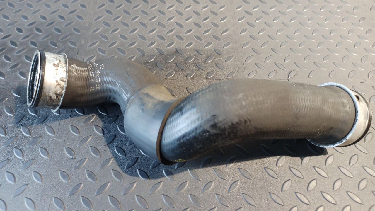 Патрубок интеркулера Mercedes C/W203 2000-2008