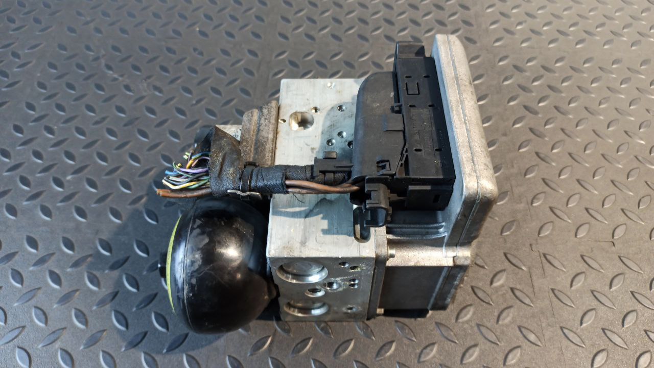 Блок ABS Mercedes E/W211 2002-2009