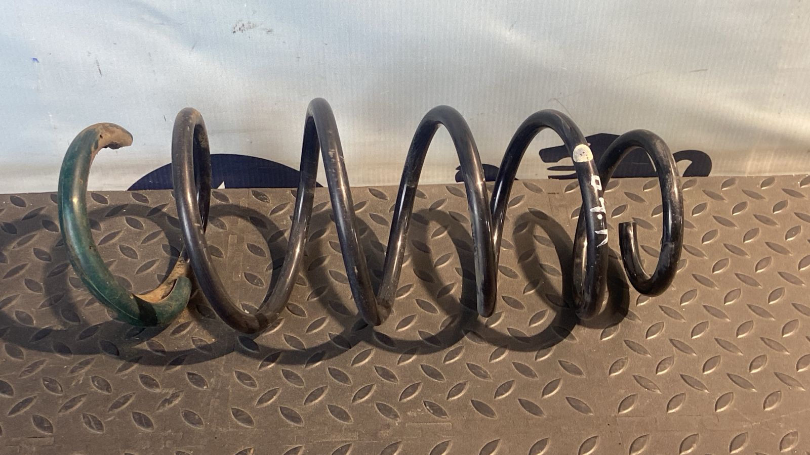 Пружина передняя Opel Astra/H 2004-2014