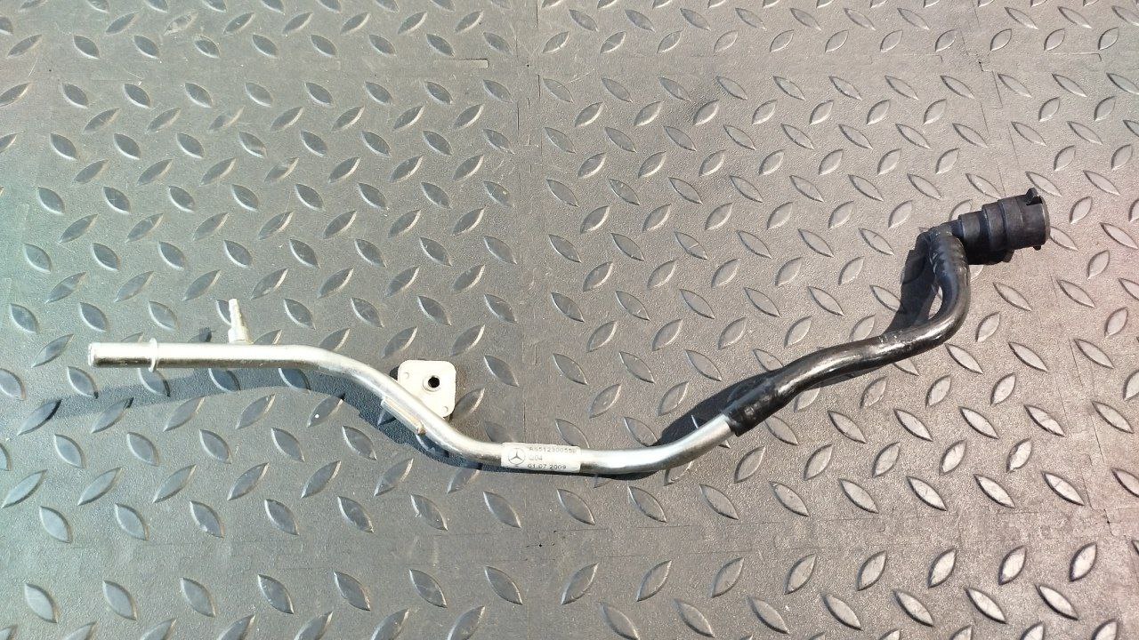 Трубка вакуумная Mercedes C/W204 2006-2015