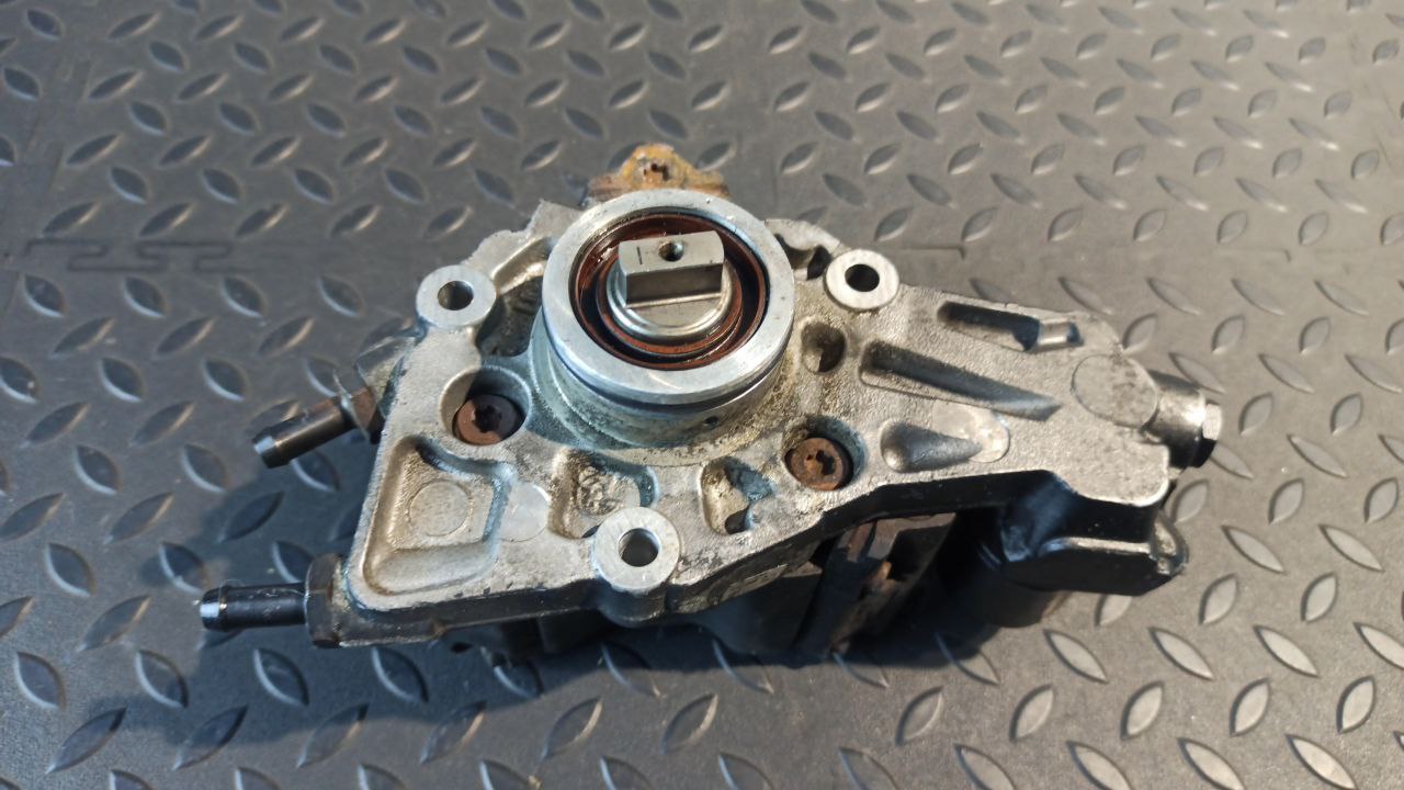 Насос топливный (ТНВД) Mercedes E/W211 2002-2009