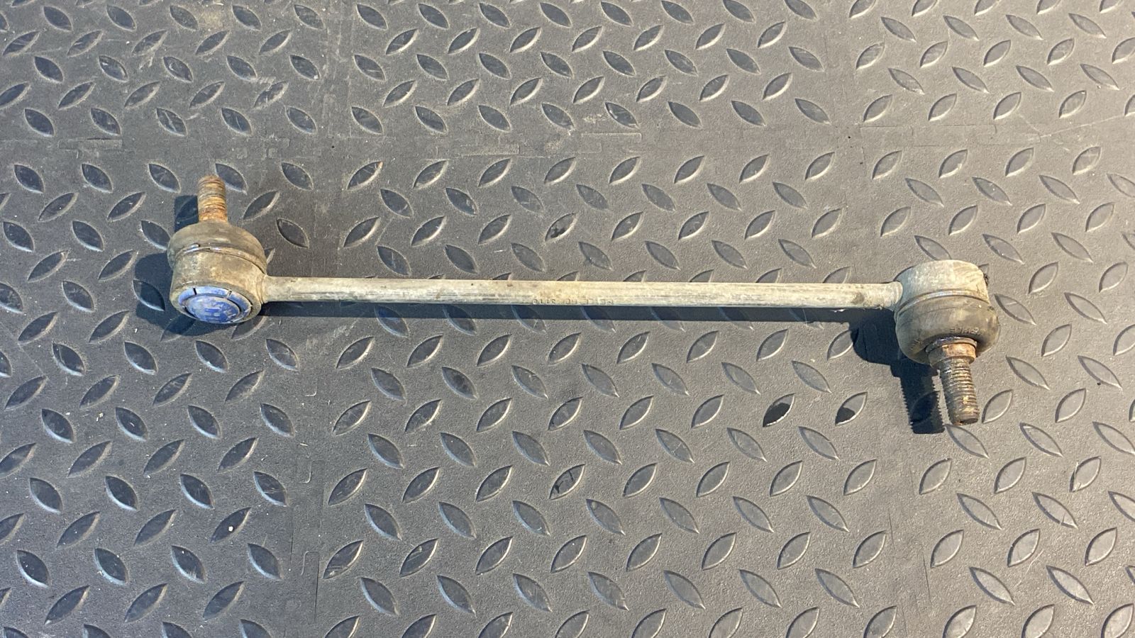 Стойка стабилизатора передняя Opel Astra/H 2004-2014