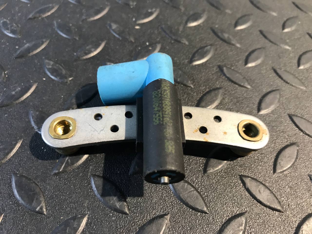 Датчик положения коленвала Renault Megane/2 2002-2009