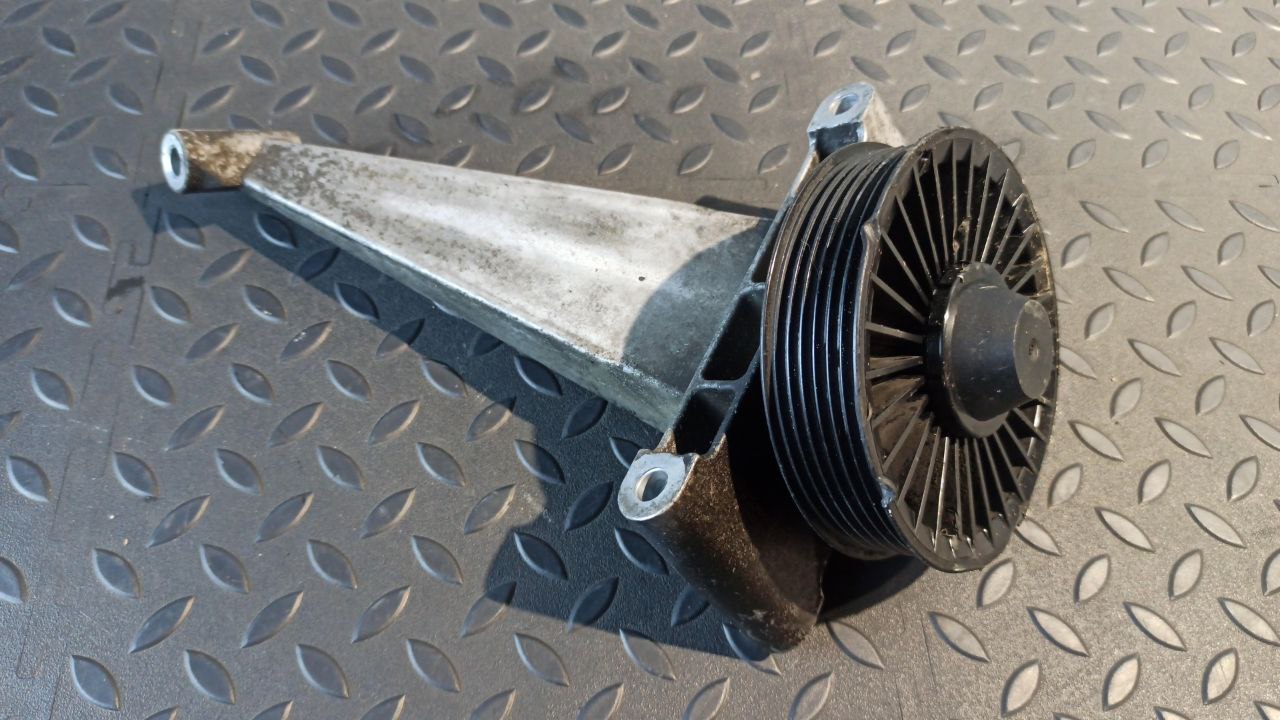 Ролик Mercedes C/W203 2000-2008