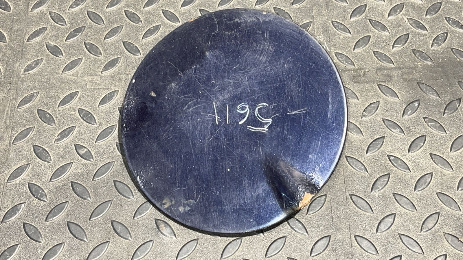 Лючок бензобака Mercedes M/W163 1997-2005