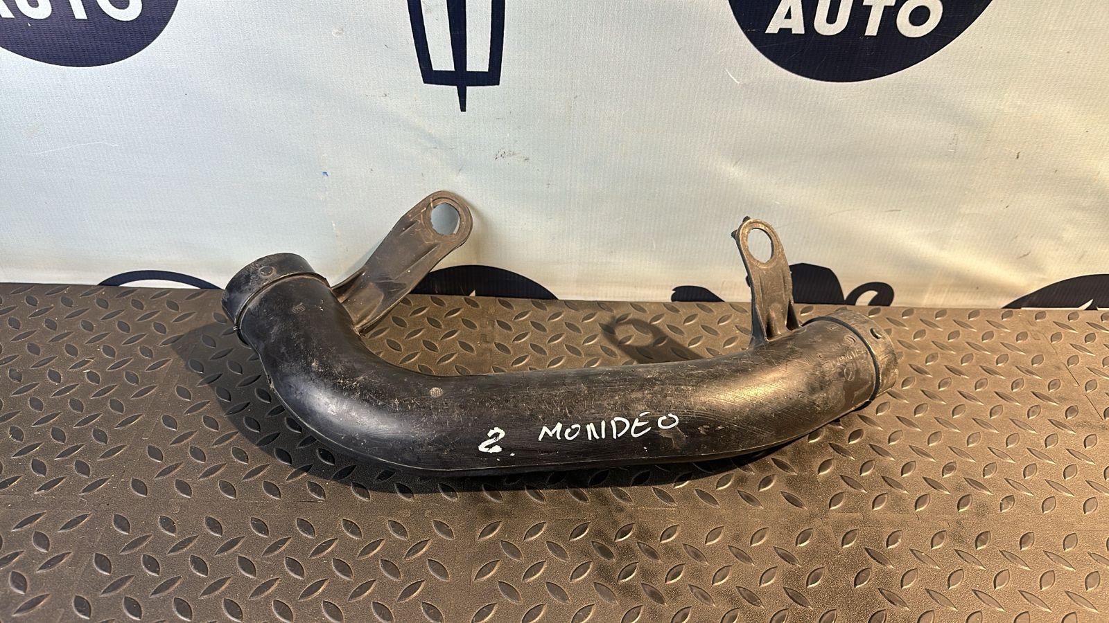 Патрубок воздушного фильтра Ford Mondeo/3 2000-2007