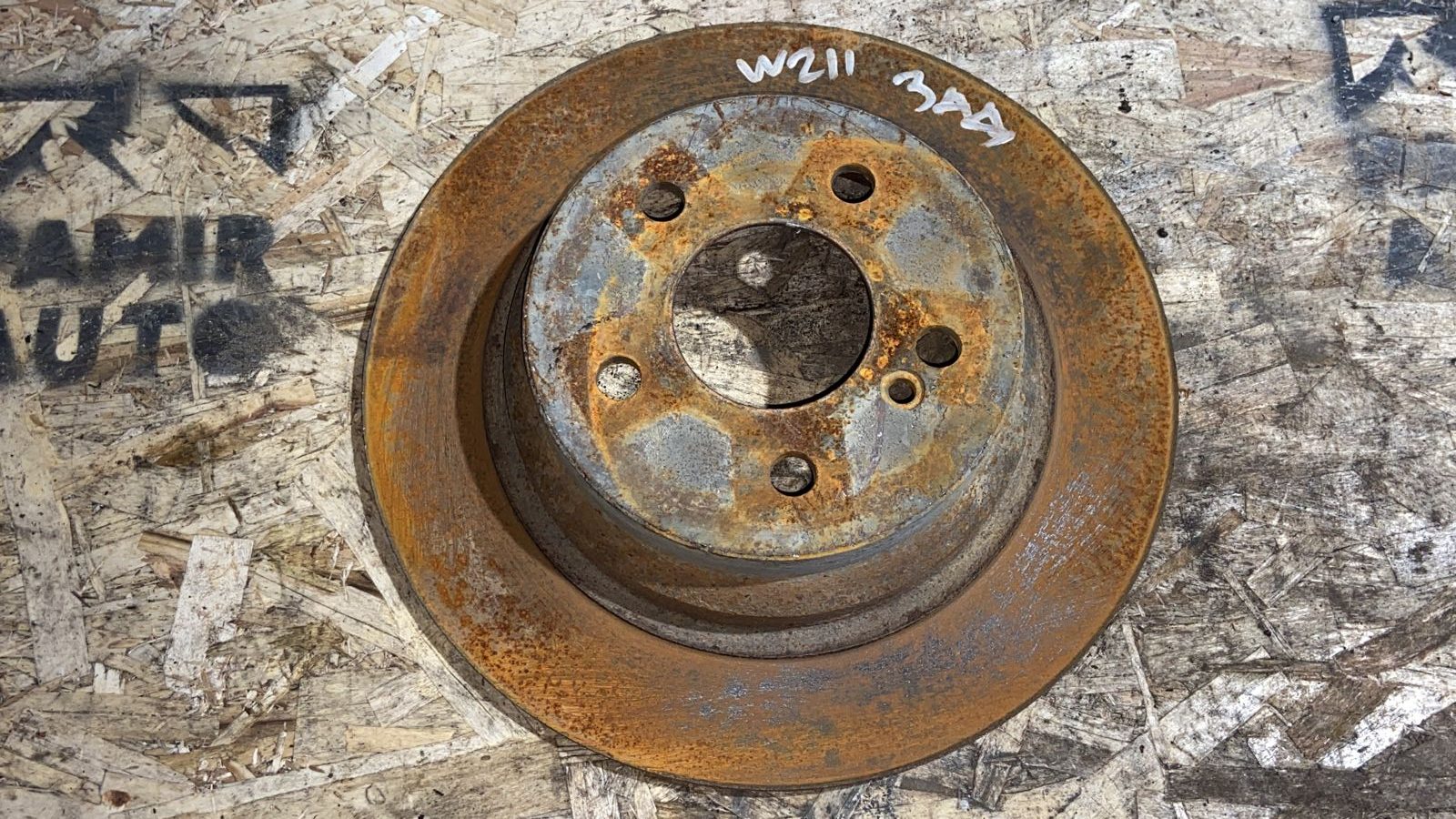 Диск тормозной задний Mercedes E/W211 2002-2009