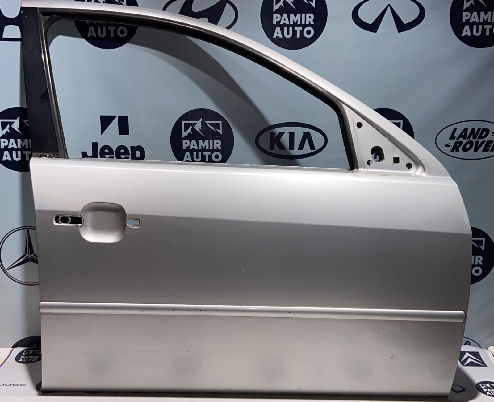 Дверь передняя правая Ford Mondeo/3 2000-2007