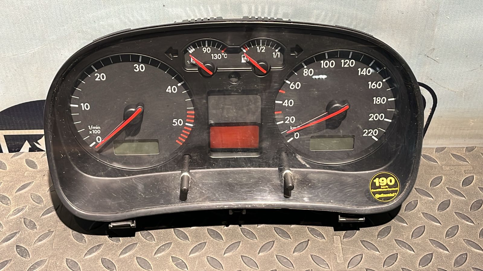 Комбинация приборов (Щиток) Volkswagen Golf/4 1997-2006