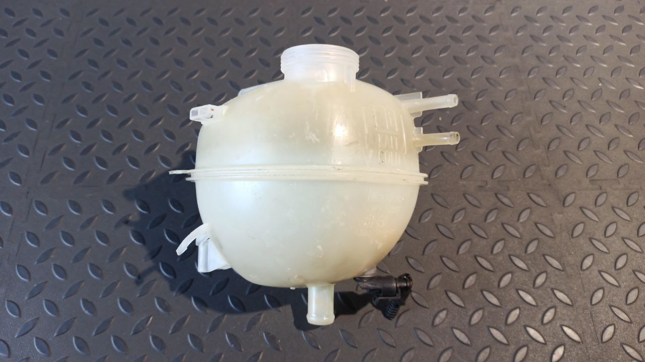 Бачок расширительный Opel Vectra/C 2002-2008