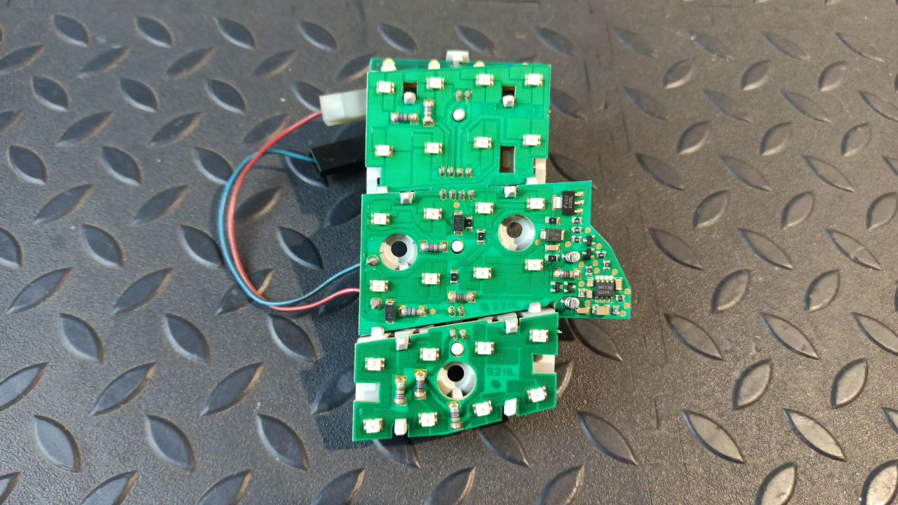 Плата заднего фонаря левая Mercedes E/W211 2002-2009