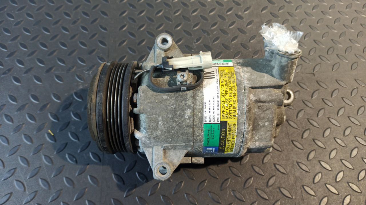 Компрессор кондиционера Opel Astra/H 2004-2014