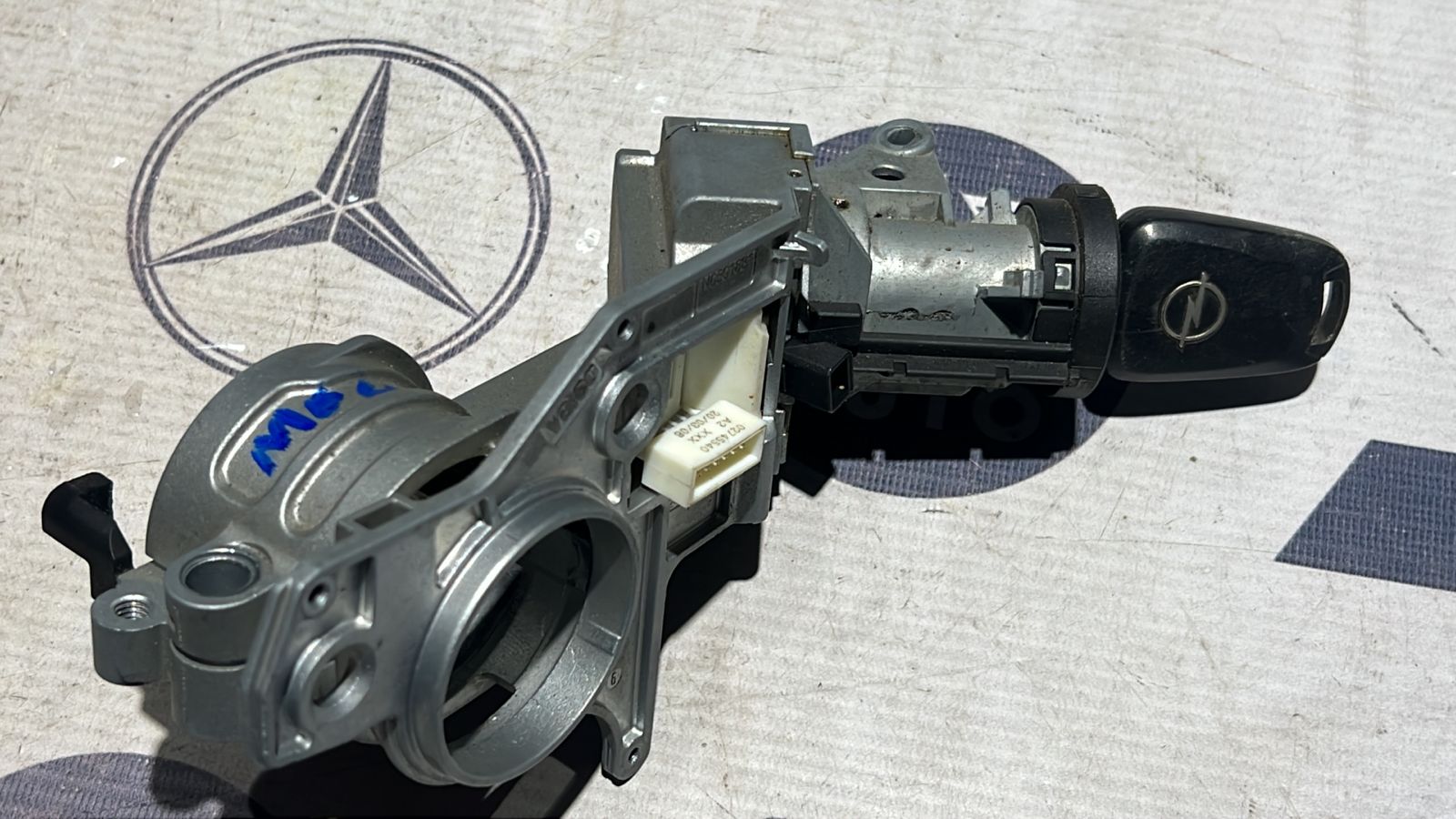 Замок зажигания Opel Zafira/B 2005-2014