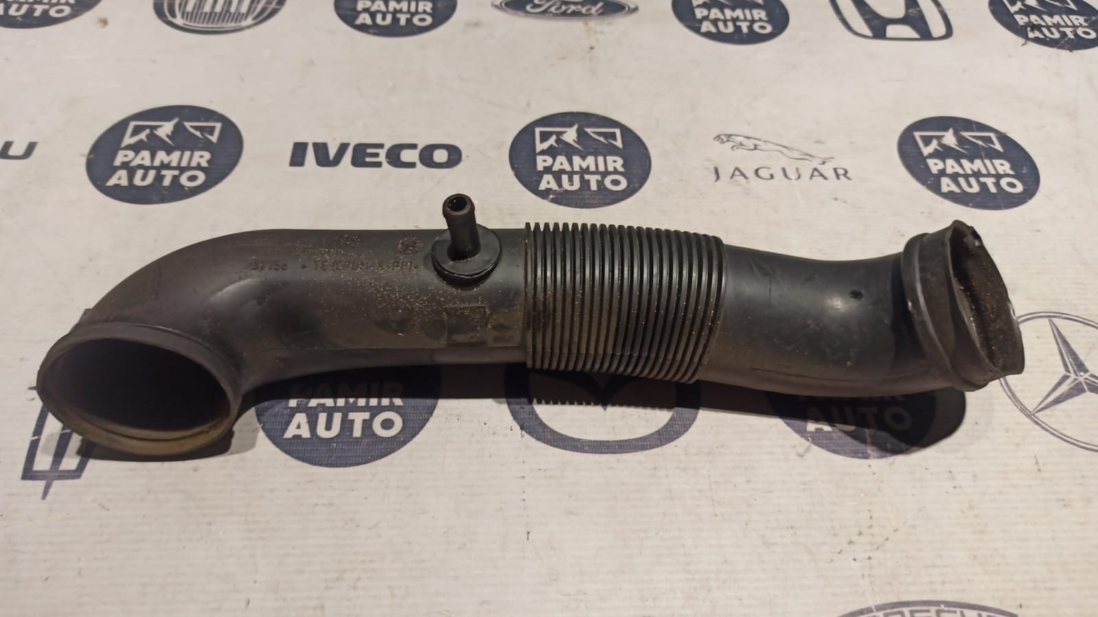 Патрубок воздушного фильтра Opel Vectra/C 2002-2008