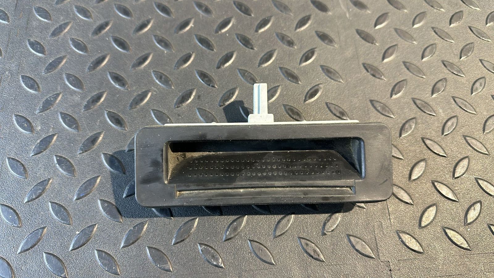 Ручка двери багажника Opel Vectra/C 2002-2008