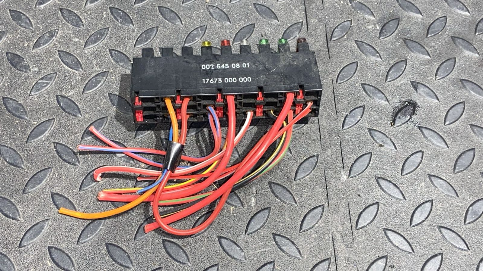 Блок предохранителей Mercedes Vito/W639 2003-2014